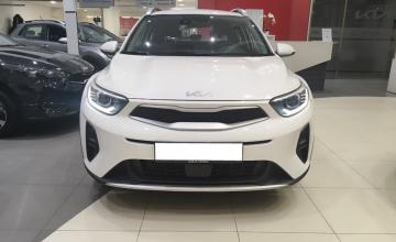 Kia Stonic Crossover Facelifting 1.0 T-GDI 100KM 2024 1.0 T-GDi 100KM; wersja: M + pakiet SMART