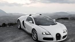 Bugatti Veyron Grand Sport - widok z przodu