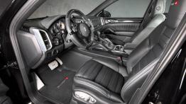 Porsche Cayenne Mansory - fotel kierowcy, widok z przodu