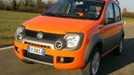 Fiat Panda Cross - widok z przodu