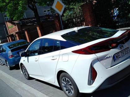 #Toyota #Prius #Plugin #długidystans