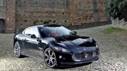 Maserati GranTurismo S - widok z przodu