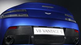 Aston Martin V8 Vantage S - zderzak tylny