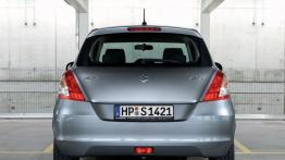 Suzuki Swift 2011 - wersja 3-drzwiowa - widok z tyłu