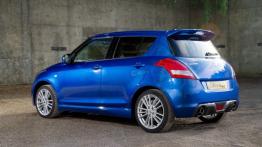 Suzuki Swift V Sport - wersja 5-drzwiowa - widok z tyłu