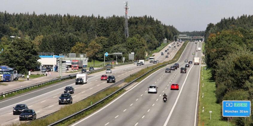 Koniec z nielimitowanymi prędkościami na niemieckich autostradach? Powodem ochrona środowiska