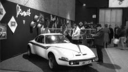 Opel GT - widok z przodu