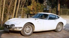 Toyota 2000GT - lewy bok