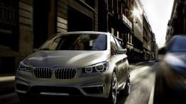 BMW Active Tourer Concept - widok z przodu