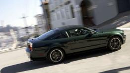 Ford Mustang Bullit - prawy bok