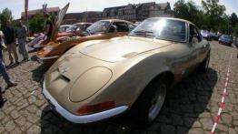 Opel GT - widok z przodu