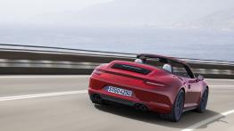 Porsche 911 (991) Carrera GTS Cabriolet - widok z tyłu