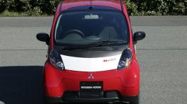 Mitsubishi i-MiEV Concept - widok z przodu