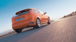 Ford Focus ST - widok z tyłu