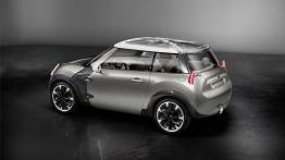 Mini Rocketman Concept - tył - reflektory włączone