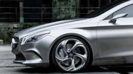 Mercedes Style Coupe Concept - lewe przednie nadkole