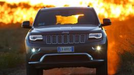 Jeep Grand Cherokee IV Facelifting (2014) Summit - widok z przodu