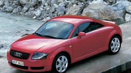 Audi TT - widok z przodu