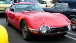 Toyota 2000GT - widok z przodu