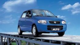 Suzuki Alto - widok z przodu