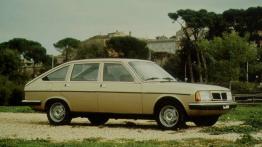 Lancia Beta - prawy bok