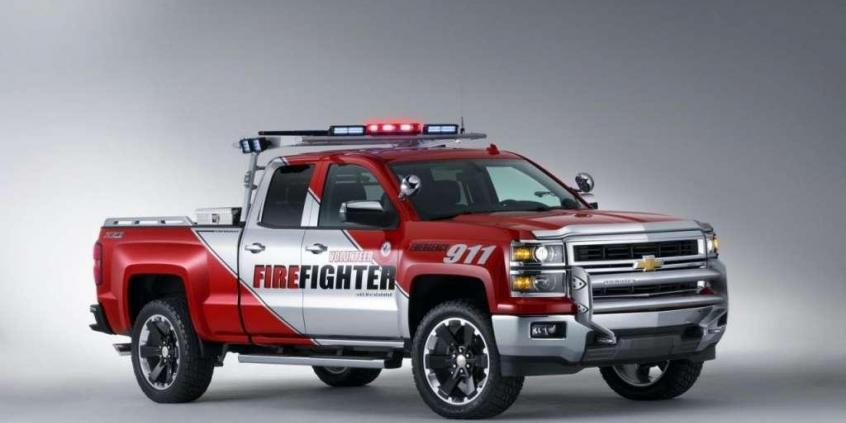 Chevrolet Silverado Black Ops oraz Z71 Volunteer Firefighter