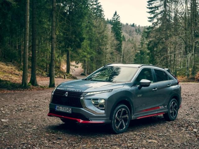 Mitsubishi Eclipse Cross SUV PHEV Facelifting - Zużycie paliwa