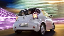 Czy warto kupić: używana Toyota iQ (od 2008 roku)