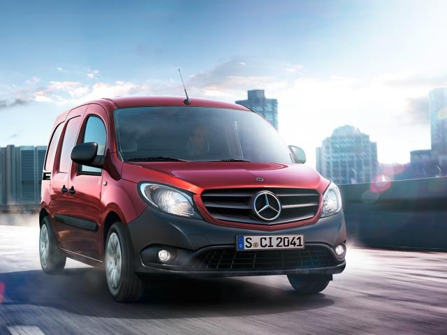 Mercedes Citan W415 Furgon Długi