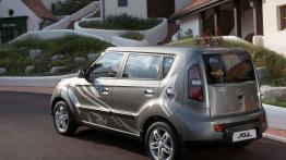 Kia Soul - lewy bok