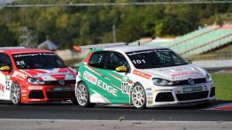 Udany start Andreasa Mikkelsena w Volkswagen Castrol Cup