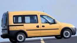 Opel Combo C Tour - prawy bok