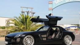 Mercedes SLS AMG Brabus - widok z przodu