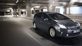 Toyota Prius Plus - widok z przodu