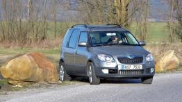 Skoda Roomster Scout - widok z przodu