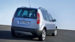 Skoda Roomster Scout - widok z tyłu