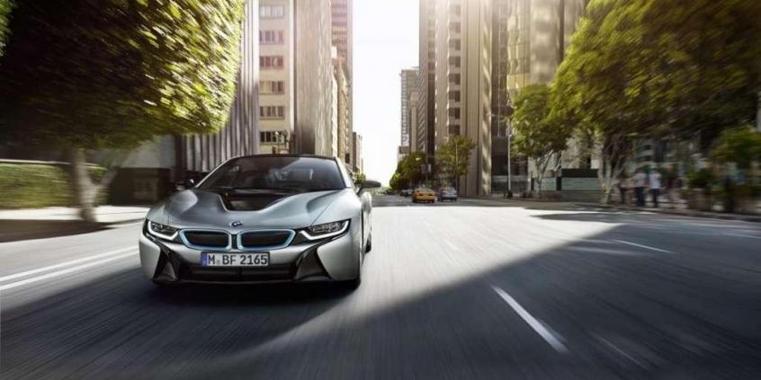 BMW rozważa model i8 z silnikiem V10?