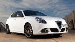 Alfa Romeo Giulietta Nuova - widok z przodu