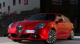 Alfa Romeo Giulietta Nuova - widok z przodu