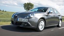 Alfa Romeo Giulietta Nuova - widok z przodu