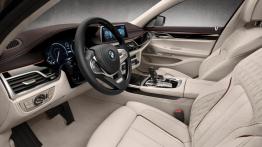 Topowa limuzyna BMW w topowej wersji M760Li xDrive