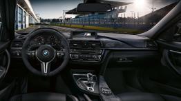 BMW M3 CS, czyli więcej mocy i mniej kilogramów