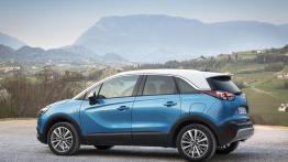 Opel Crossland X - lewy bok