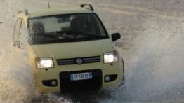 Fiat Panda 4x4 - widok z przodu