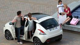 Nowa Lancia Ypsilon - Premium pod strzechy