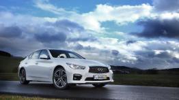 Infiniti Q50 dostanie nowy silnik benzynowy