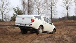 Mitsubishi L200 Storm - sprzęt użytkowo-rekreacyjny