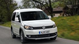 Volkswagen Cross Caddy - widok z przodu