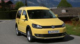 Volkswagen Cross Caddy - widok z przodu