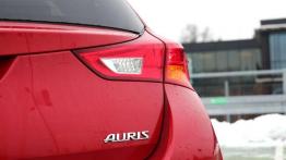 Toyota Auris 2.0 D-4D - nowy, stary znajomy